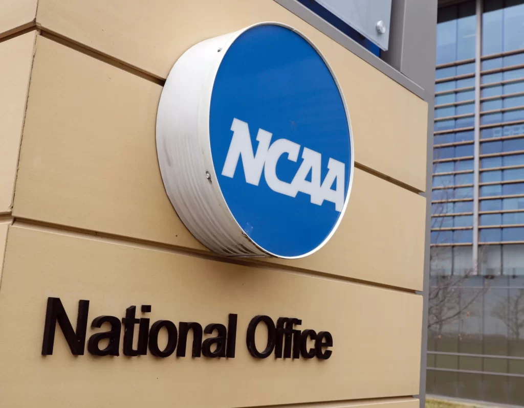 NCAA, Conferences Approve $2.8B Plan, Transforming College Sports - Seasports