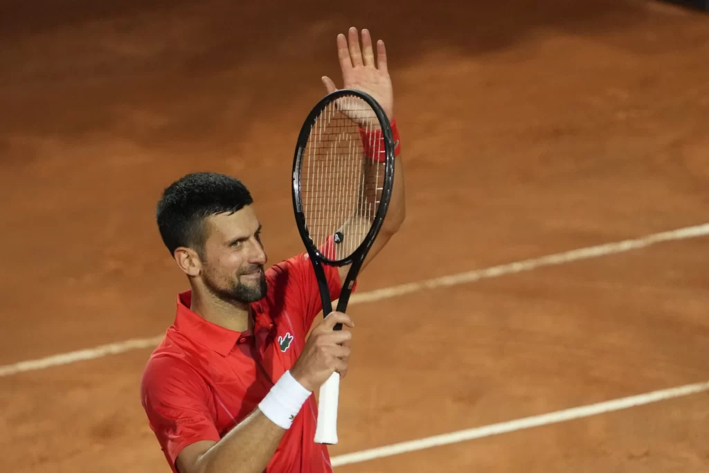 Djokovic Struck by Water Bottle at Italian Open - Seasports