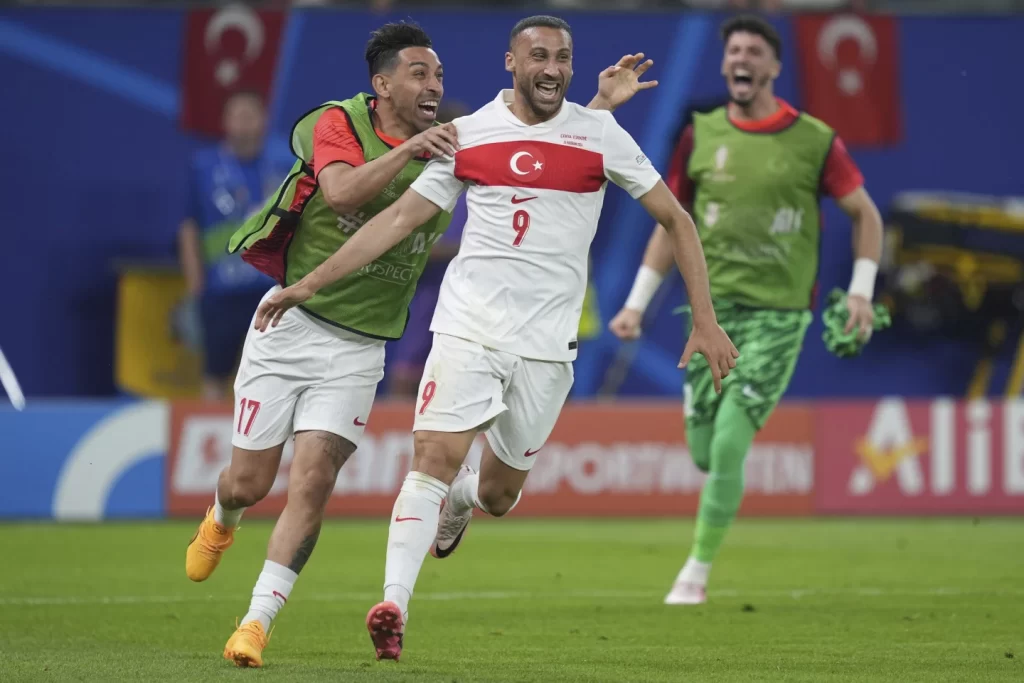 Turkey Reaches Euro 2024 Knockout Round with 2-1 Victory Over Czech Republic - Seasports