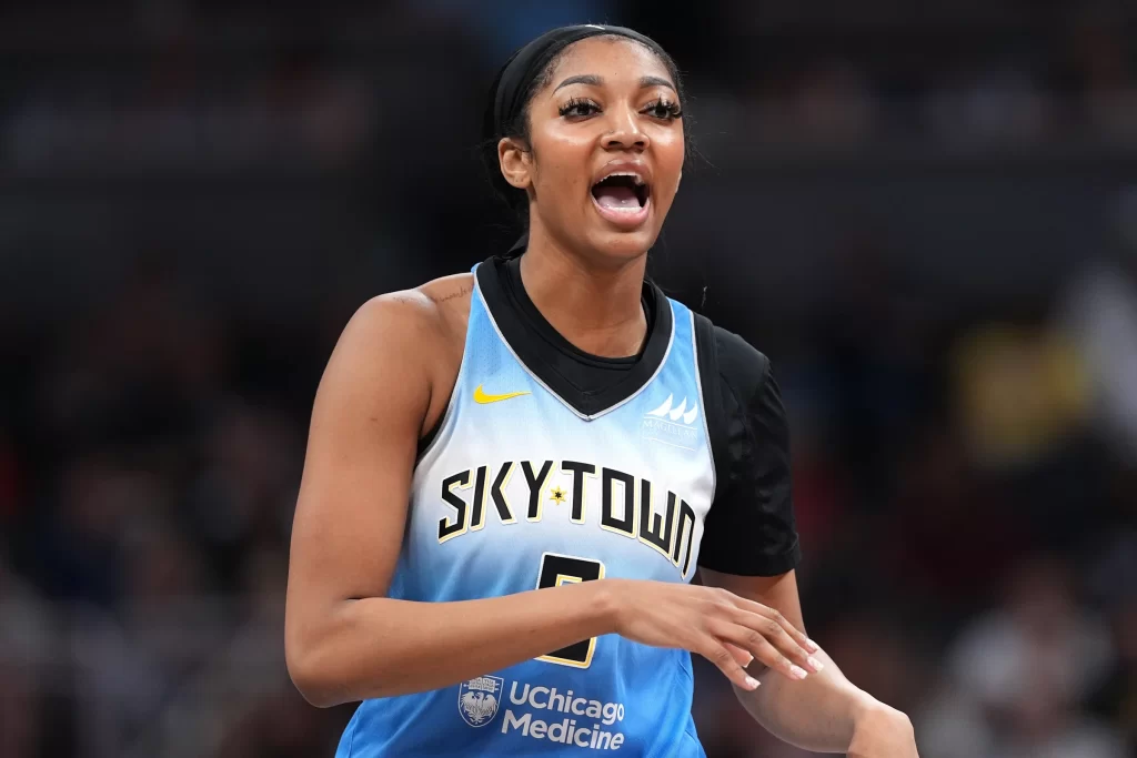 Angel Reese Sets WNBA Rookie Record with 7th Consecutive Double-Double as Sky Defeat Wings - Seasports