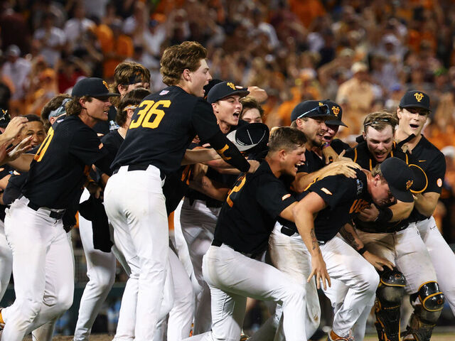 Tennessee Secures First College World Series Title with Victory Over Texas A&M - Seasports