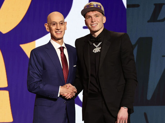 Lakers Surprise with Selection of Sharpshooter Dalton Knecht at 17th Overall in NBA Draft - Seasports