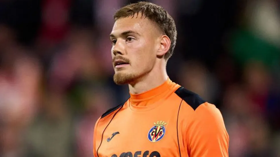 Chelsea Sign Goalkeeper Jorgensen from Villarreal - Seasports