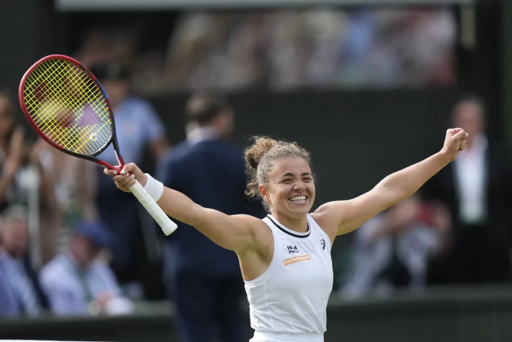 Jasmine Paolini wins Wimbledon’s longest women’s semifinal and faces Barbora Krejcikova next - Seasports