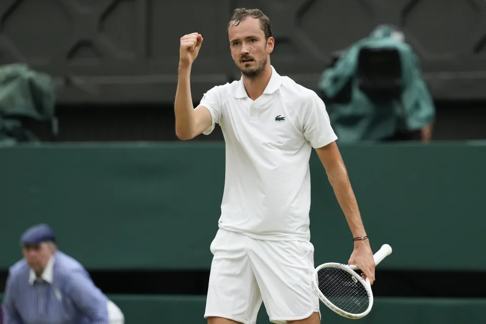 Medvedev Knocks Out No. 1 Seed Sinner, Set to Face Alcaraz in Wimbledon Semis - Seasports