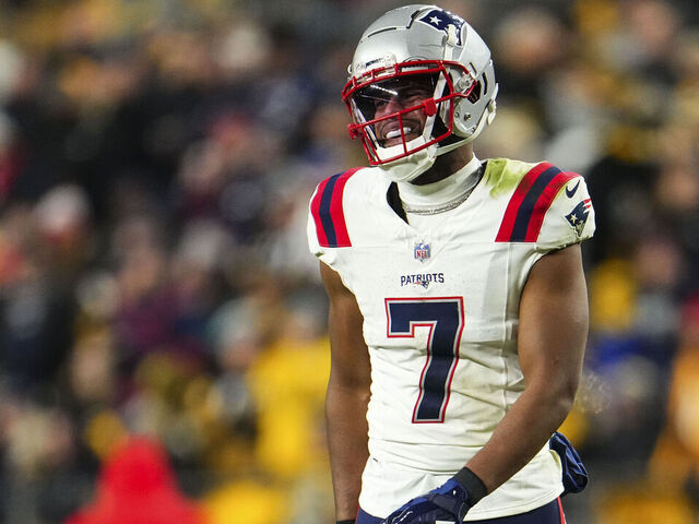 Patriots release Smith-Schuster