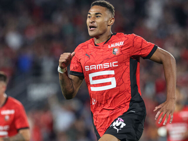 Ligue 1 Roundup: Rennes Triumph Over Lyon, Auxerre Mark Top Flight Return with Late Win - Seasports