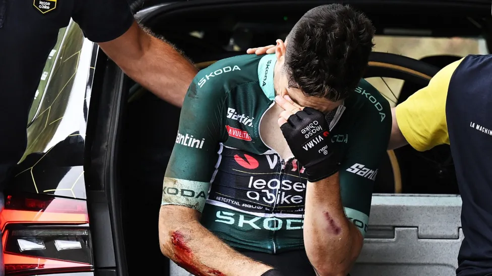 Van Aert Withdraws from Vuelta After Crash; Soler Claims Stage Victory - Seasports