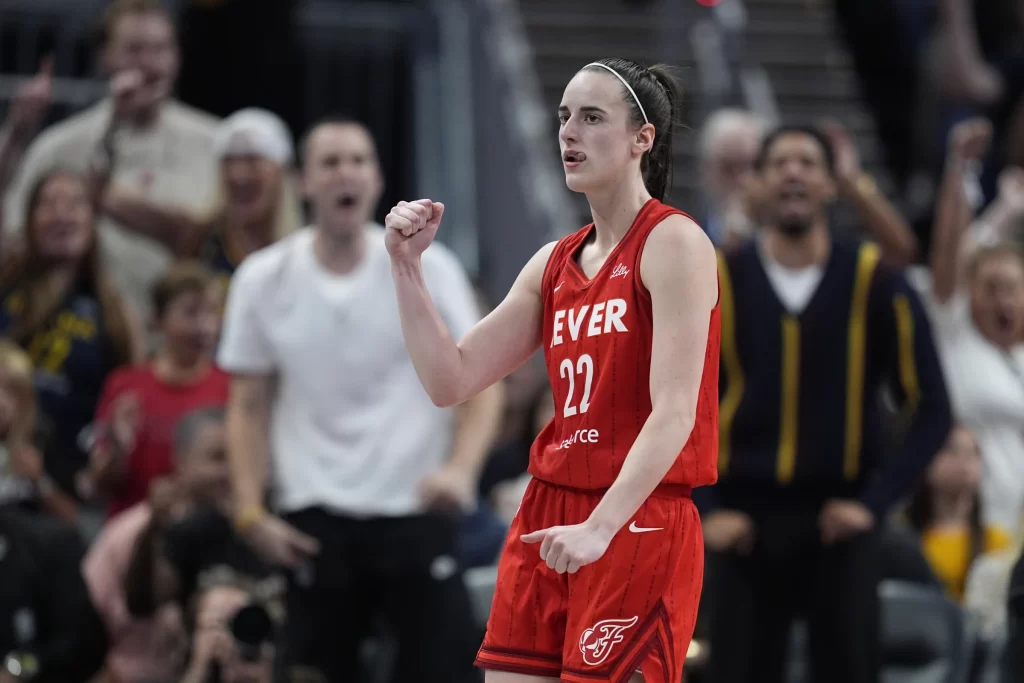 Caitlin Clark Sets WNBA Assist Record as Rookie of the Year Campaign Advances - Seasports