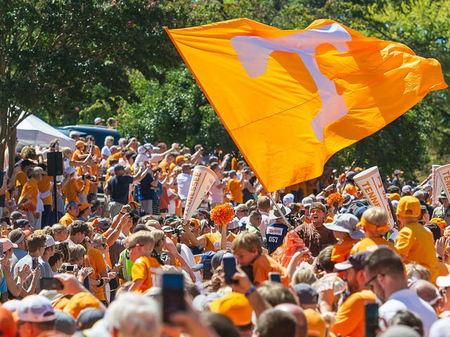 Tennessee Adding Talent Fee to Ticket Prices to Help Pay Players - Seasports