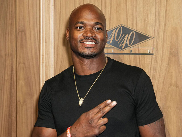 Adrian Peterson Ordered to Turn Over Assets to Settle $12 Million Debt - Seasports