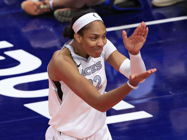 A’ja Wilson Sets WNBA Single-Season Scoring Record in Aces' Win Over Fever - Seasports