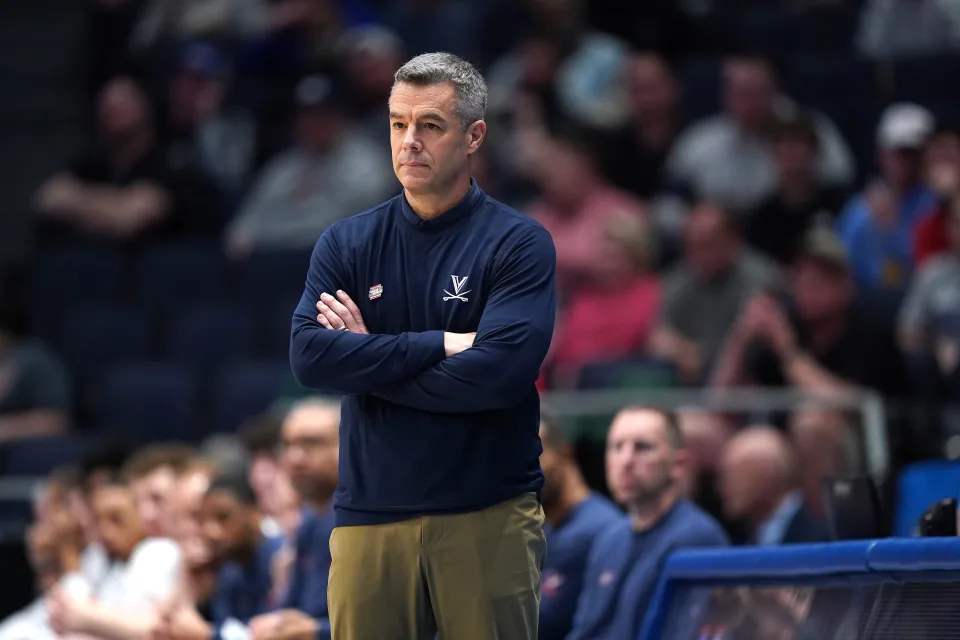 Virginia Men’s Basketball Coach Tony Bennett Announces Retirement Before Start of Season - Seasports