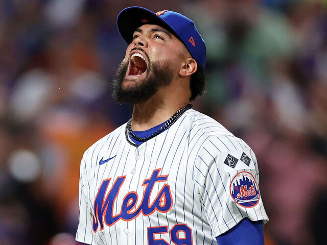 Mets Push Phillies to Brink of Elimination with 7-2 Game 3 Victory - Seasports