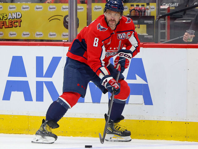 Ovechkin Becomes 6th NHL Player with 700 Goals and 700 Assists - Seasports