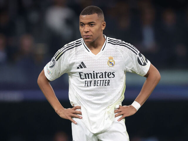 Ancelotti Defends Mbappe Amid Struggles: 'He's Down, Not Out' - Seasports